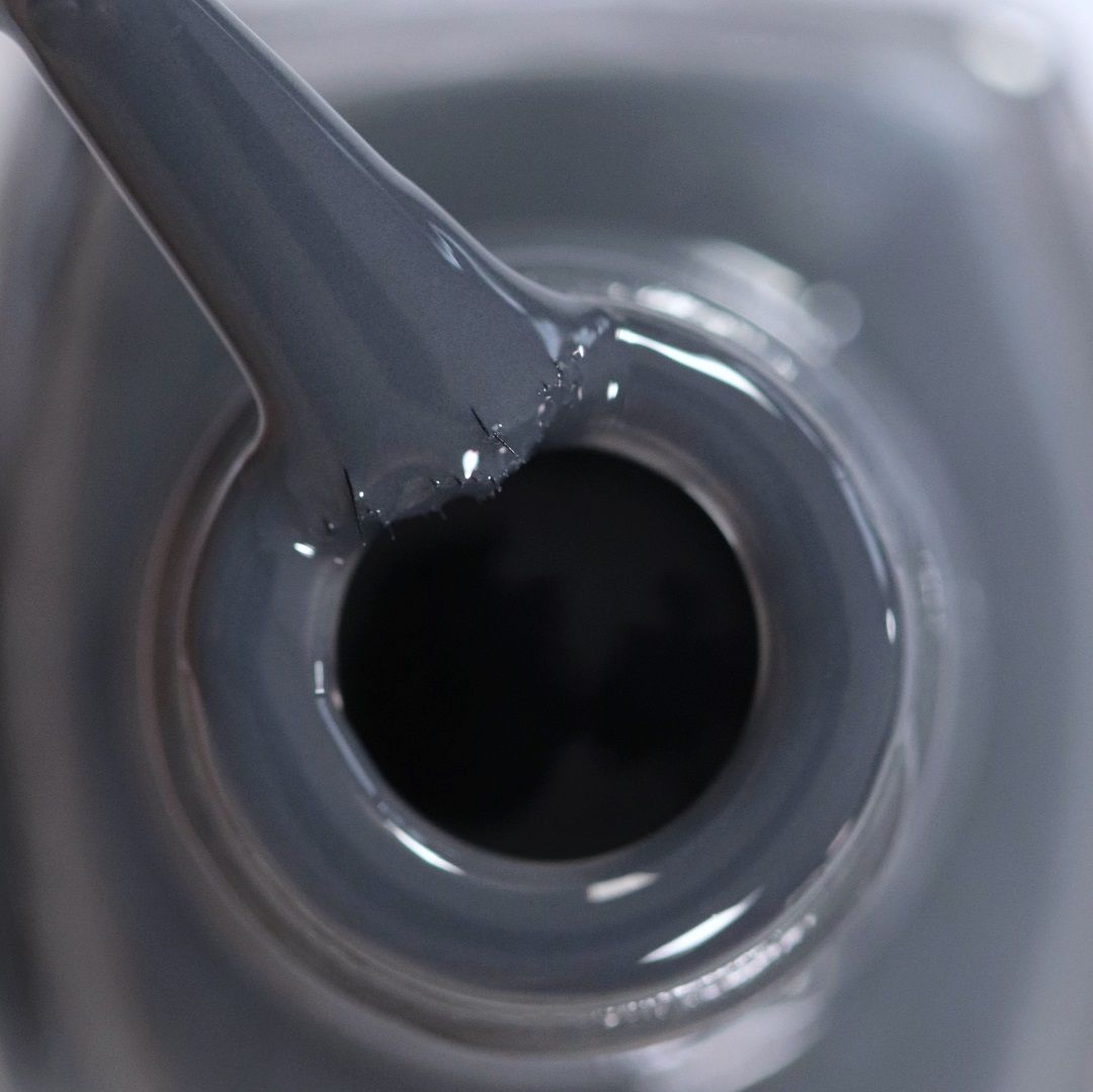 NAIL POLISH 176 New York Grey