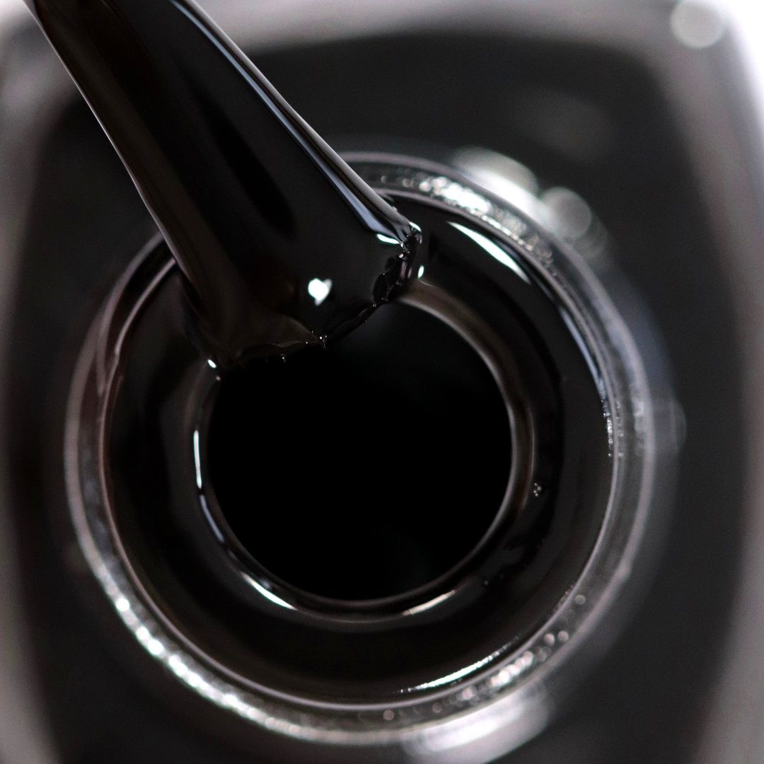 NAIL POLISH 177 Midnight Black