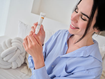 NAIL & CUTICLE OIL - olio nutriente cuticole e unghie