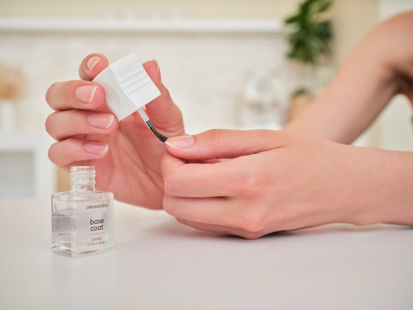 BASE COAT- base smalto