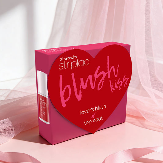 Striplac blush kiss set