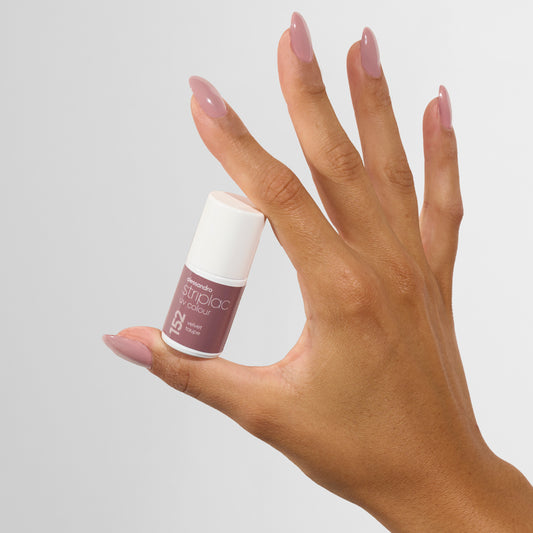 Striplac 152 - velvet taupe